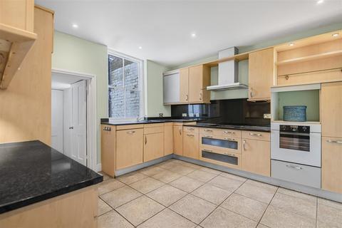 4 bedroom end of terrace house for sale, Castle Hill, Reading, RG1