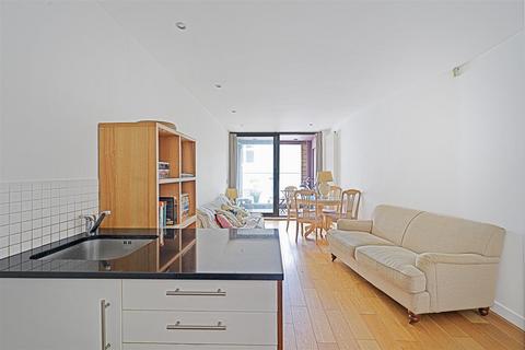 1 bedroom flat for sale, Rochester Place, Camden
