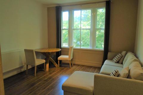 1 bedroom flat to rent, 1 Savile Terrace, Halifax