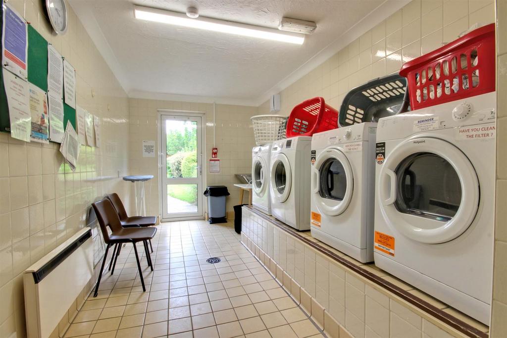 Residents Laundry