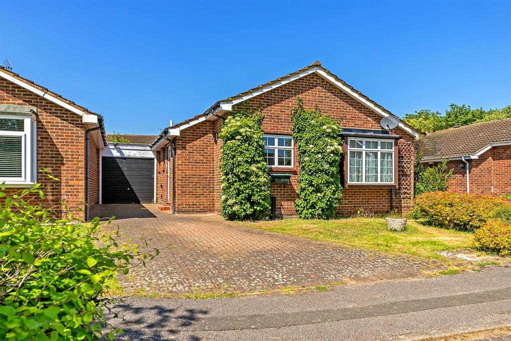 2 Harley Court-1 - Copy.jpg