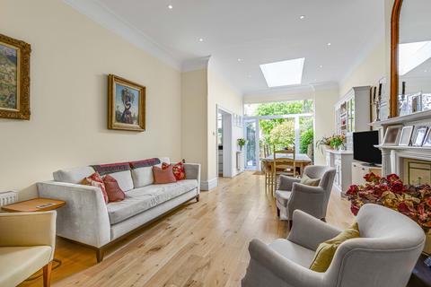 20 Langside Avenue, London, SW15 5QT