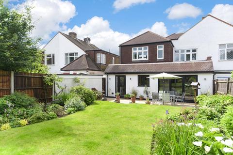 22 Bradstock Road, Epsom, KT17 2LH