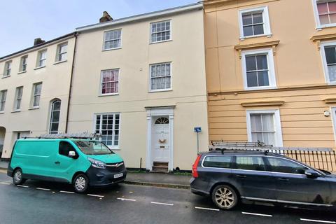 1 bedroom flat for sale, St. Peter Street, Tiverton EX16