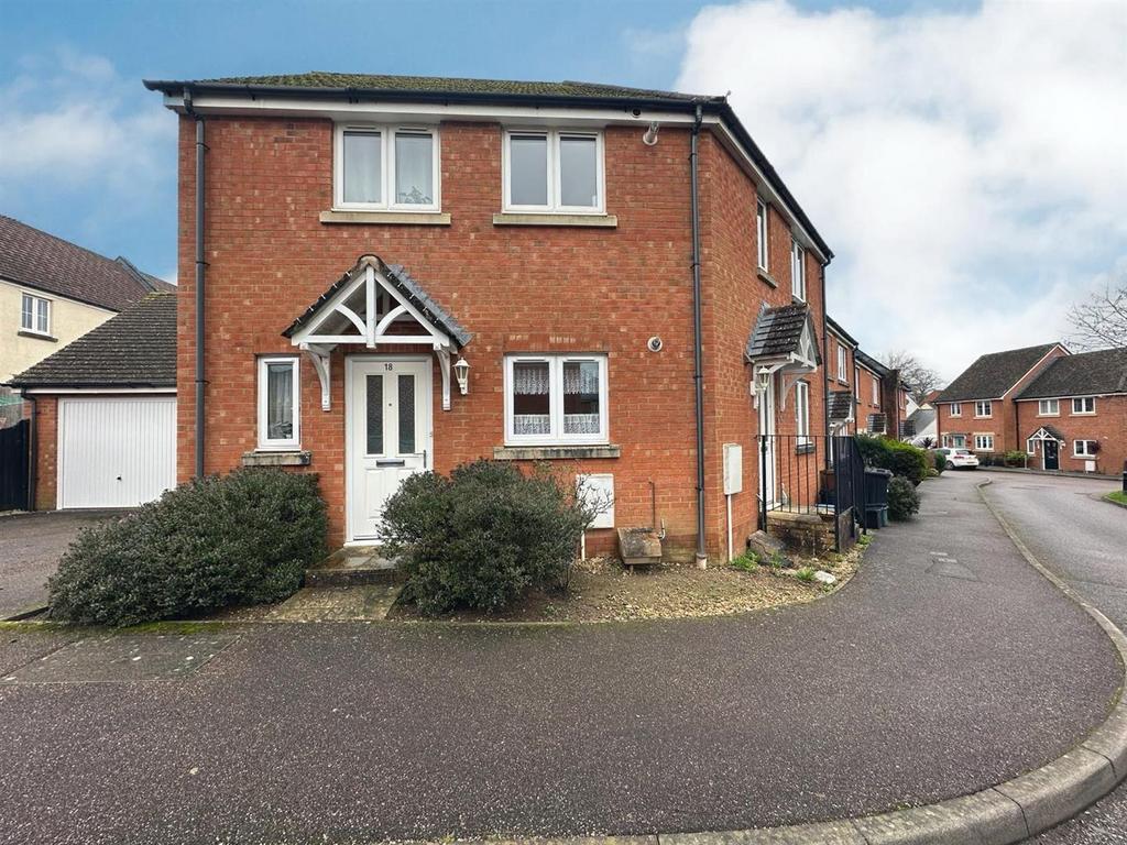 bers Way, Tiverton EX16 1 bed flat for sale £155,000