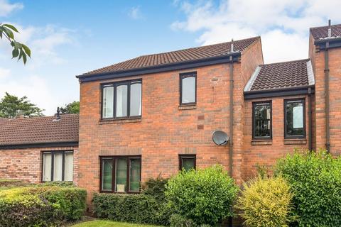 1 bedroom flat for sale, Peakes Croft, Bawtry, Doncaster