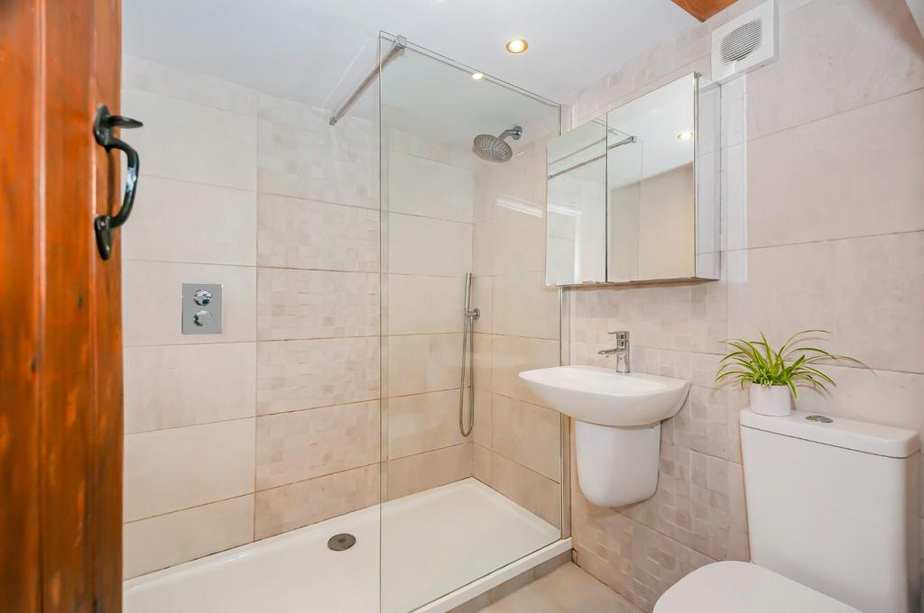 18a East End23.jpg