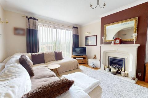 114 Flowerhill Way, Istead Rise, Gravesend, DA13 9DW