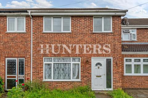 3 bedroom terraced house for sale, Digby Walk, Hornchurch