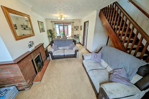 3 bedroom semi-detached house for sale, Plover Close, Yate, Bristol
