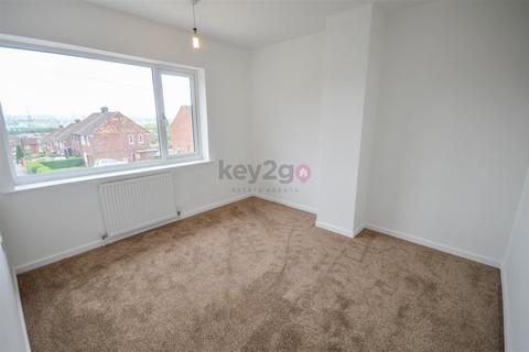 14 Castleton Grove, Inkersall, Chesterfield, S43 3HU