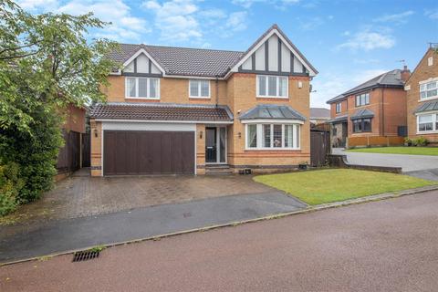4 bedroom detached house for sale, Ribbledale Close, Mansfield