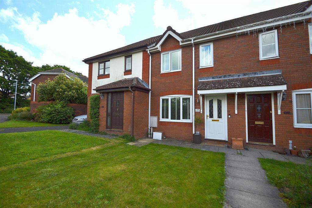 Mountain Ash Close, Hailsham 2 bed terraced house for sale £280,000
