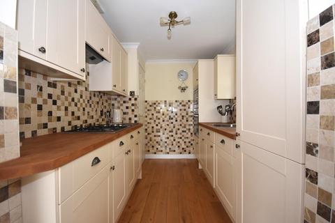58 Brean Close, Sully, Penarth, CF64 5TS