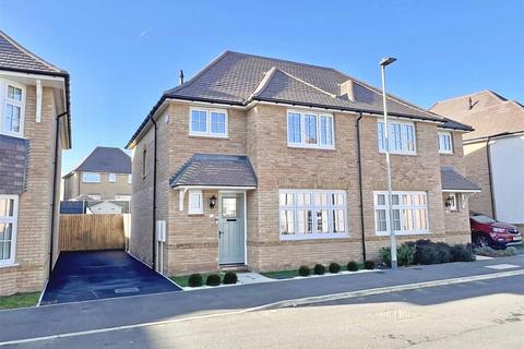 3 bedroom semi-detached house for sale, Dowsett Drive, Silver End, Witham