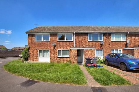 2 bedroom apartment for sale, Channel Close, Heston TW5