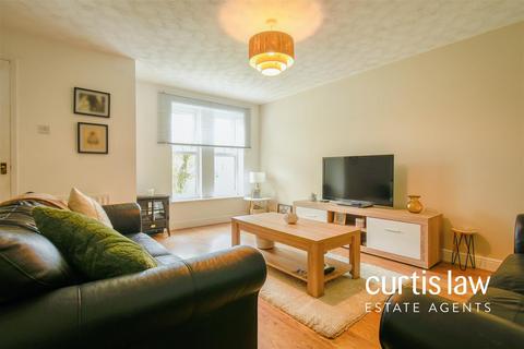 3 bedroom semi-detached house for sale, Dentdale Close, Blackburn