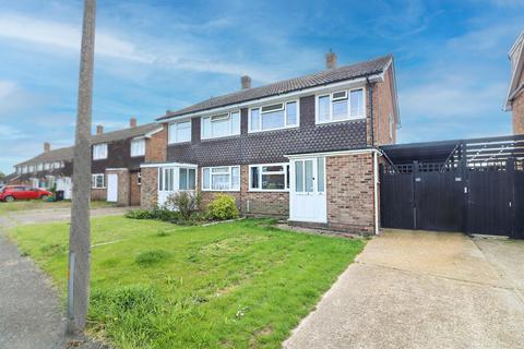 3 bedroom semi-detached house for sale, Bate-Dudley Drive, Bradwell-On-Sea