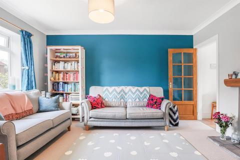 55 Guy Road, Kenilworth, CV8 1FY
