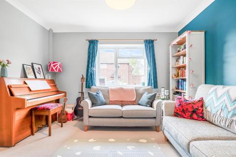 55 Guy Road, Kenilworth, CV8 1FY