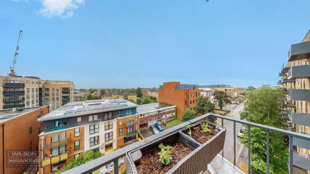 65 Masters Court, Lyon Road - GXe B3k QQPN1 GYi5b TRO0