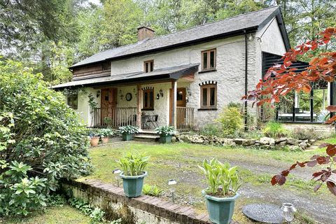 4 bedroom detached house for sale, Old Hall, Llanidloes, Powys, SY18