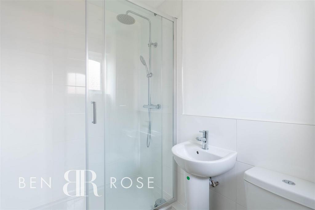 Master Ensuite