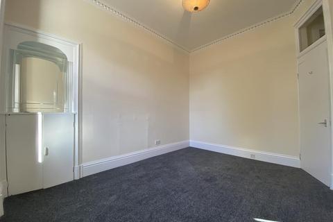 1 bedroom flat to rent, King Street, Perth