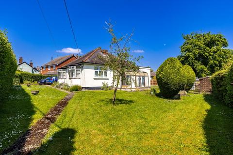 2 bedroom detached bungalow for sale, Chelmsford Road, Barnston, Dunmow