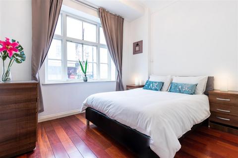 1 bedroom apartment to rent, Hertford Street, Mayfair, W1J