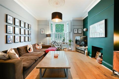 43 Gap Road, London, SW19 8JE