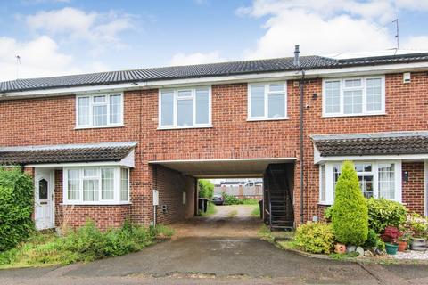 4 Barrow Path, Leighton Buzzard, LU7 1DE
