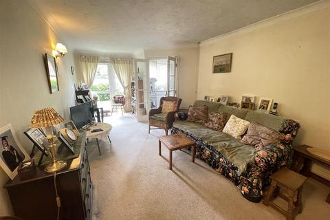 undefined, Archers Court, Salisbury SP1