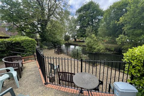 undefined, Archers Court, Salisbury SP1