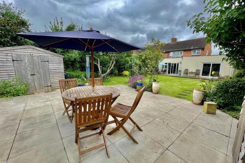 4 bedroom semi-detached house for sale, South Green Drive, Stratford-Upon-Avon CV37