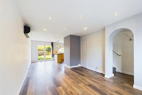 3 Greystoke Drive, Ruislip, HA4 7YL