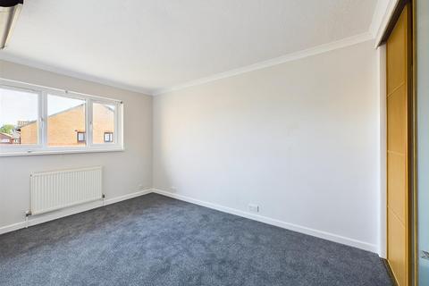 3 Greystoke Drive, Ruislip, HA4 7YL