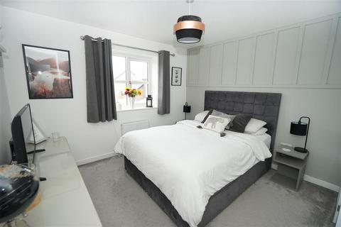 3 bedroom semi-detached house for sale, Lancashire Way, Horwich, Bolton