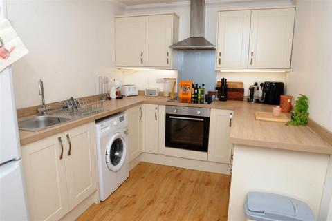 2 bedroom apartment to rent, Great North Road, Eaton Socon