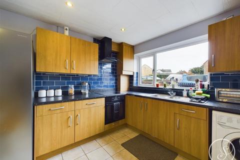 3 bedroom terraced house for sale, Church Approach, Garforth, Leeds