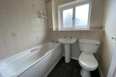 3 bedroom semi-detached house to rent, Powell Place, Newport