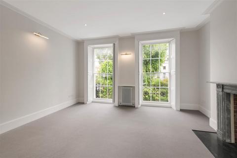 4 bedroom house to rent, Pembroke Square W8