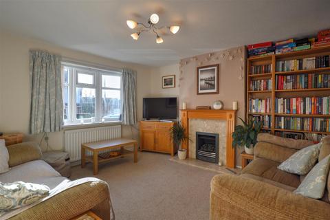 3 bedroom semi-detached house for sale, Abbots Way, Morpeth