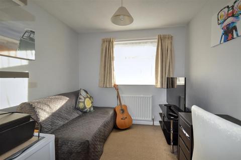 54 Abbots Way, Morpeth, NE61 2LZ