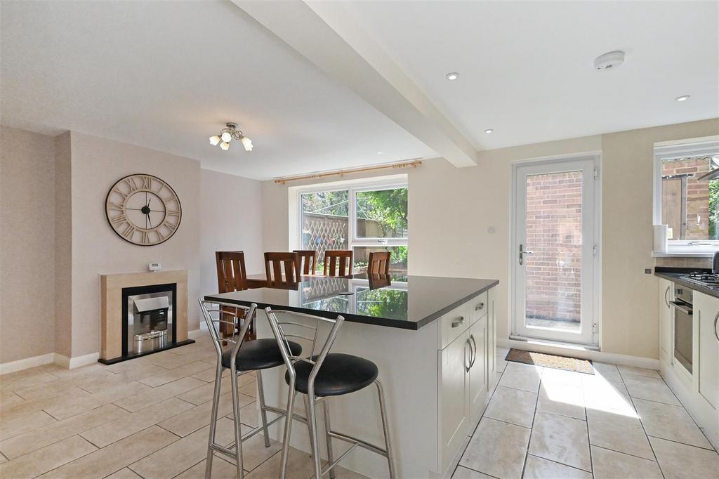 Pearson Road, Arundel 3 bed house for sale £375,000
