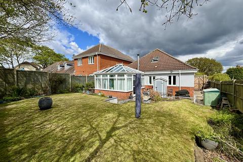 3 bedroom detached house for sale, Ash Gardens, Poole BH15