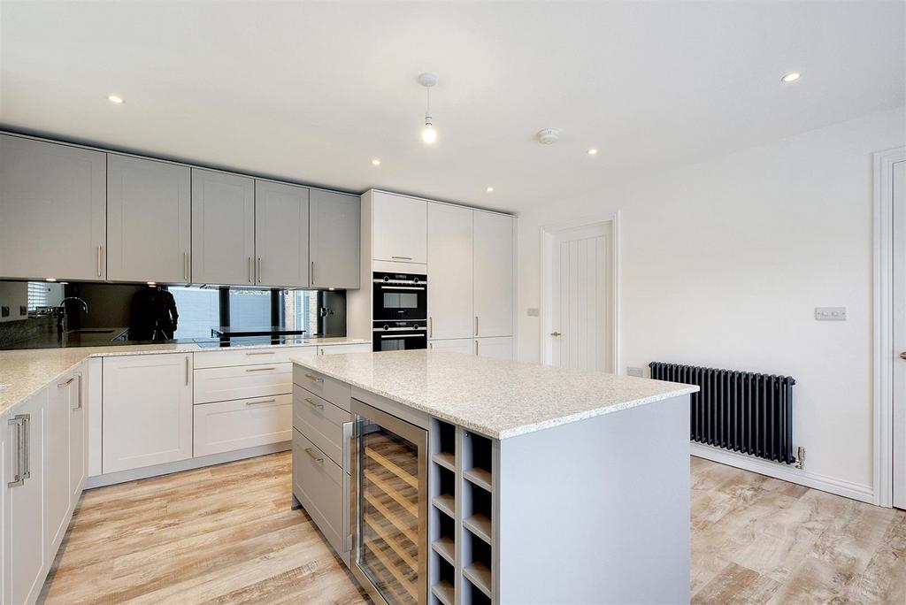 Breakfast Kitchen