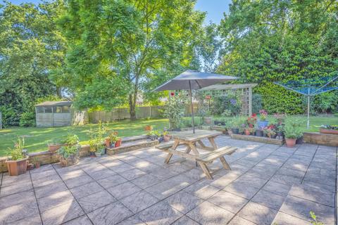 Greenacre Trood Lane, Matford, Exeter, EX2 8XX