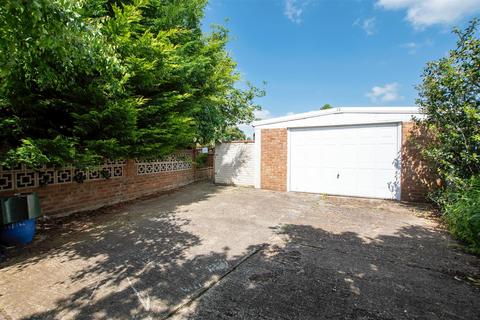 2 bedroom detached bungalow for sale, North End, Higham Ferrers, Rushden