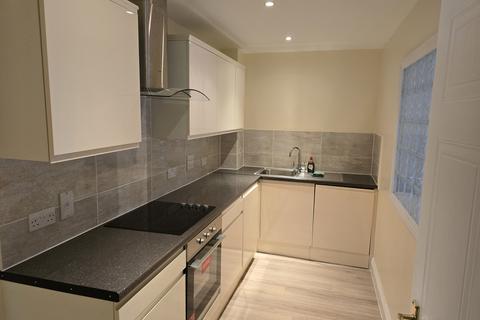 1 bedroom flat to rent, Rookery Way, NW9